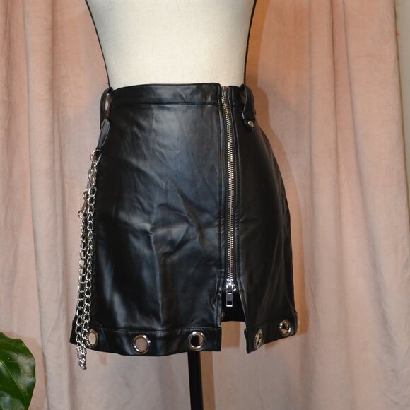 Dolls Kill Black Mini Faux Leather Moto Skirt with Chains for Night Out Sz. M - Picture 1 of 5